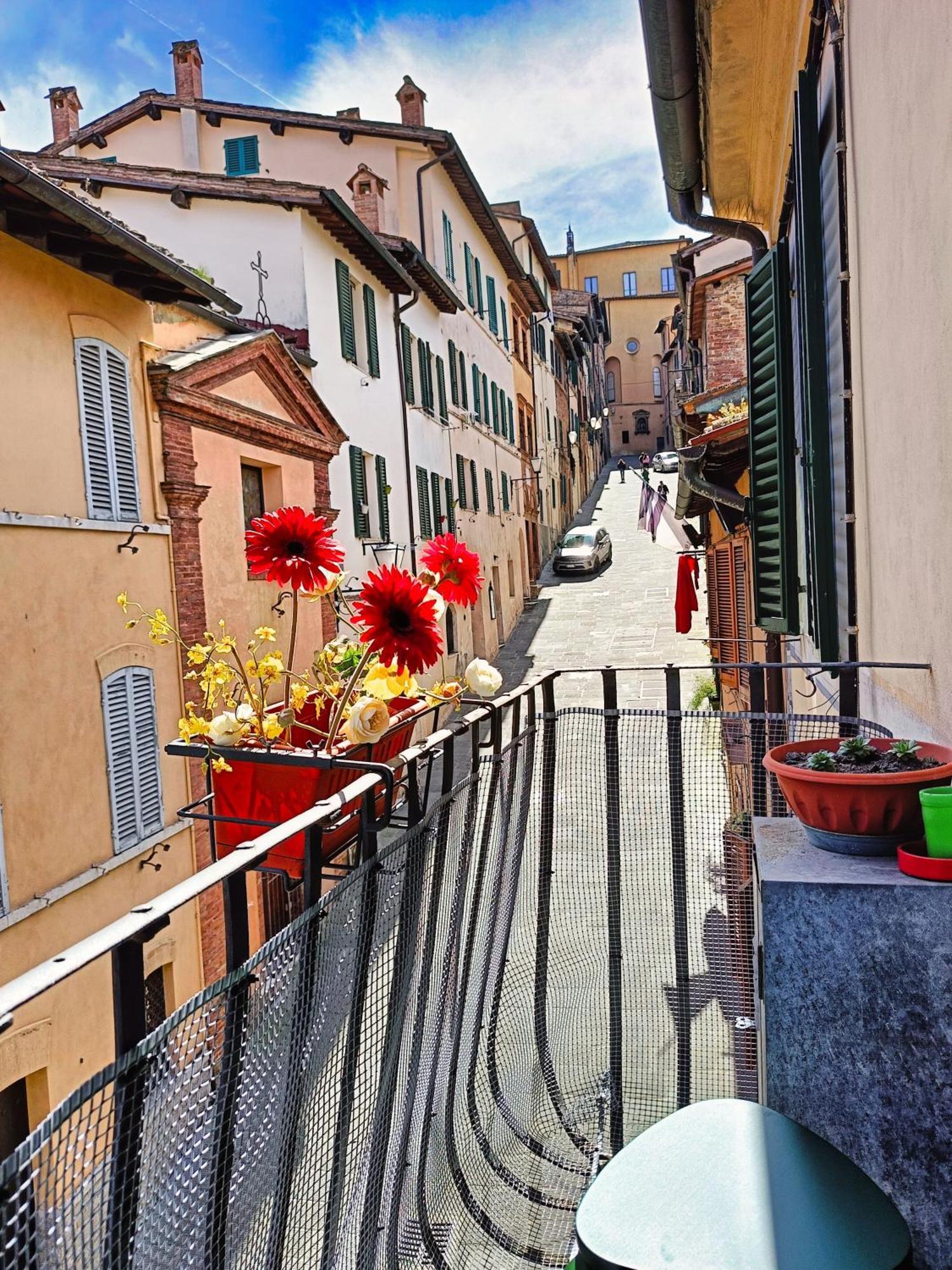 La Campanina-Nel Cuore Di Siena E Della Contrada Exterior foto